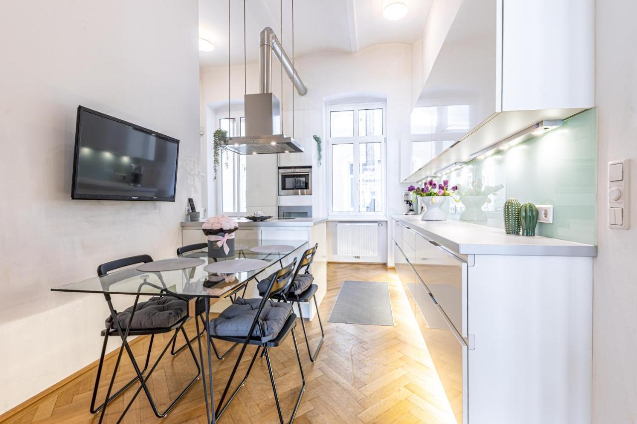 The Hub Vienna By Jr City Apartments Екстериор снимка