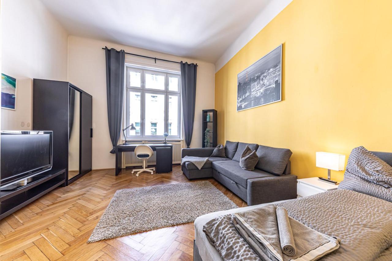 The Hub Vienna By Jr City Apartments Екстериор снимка