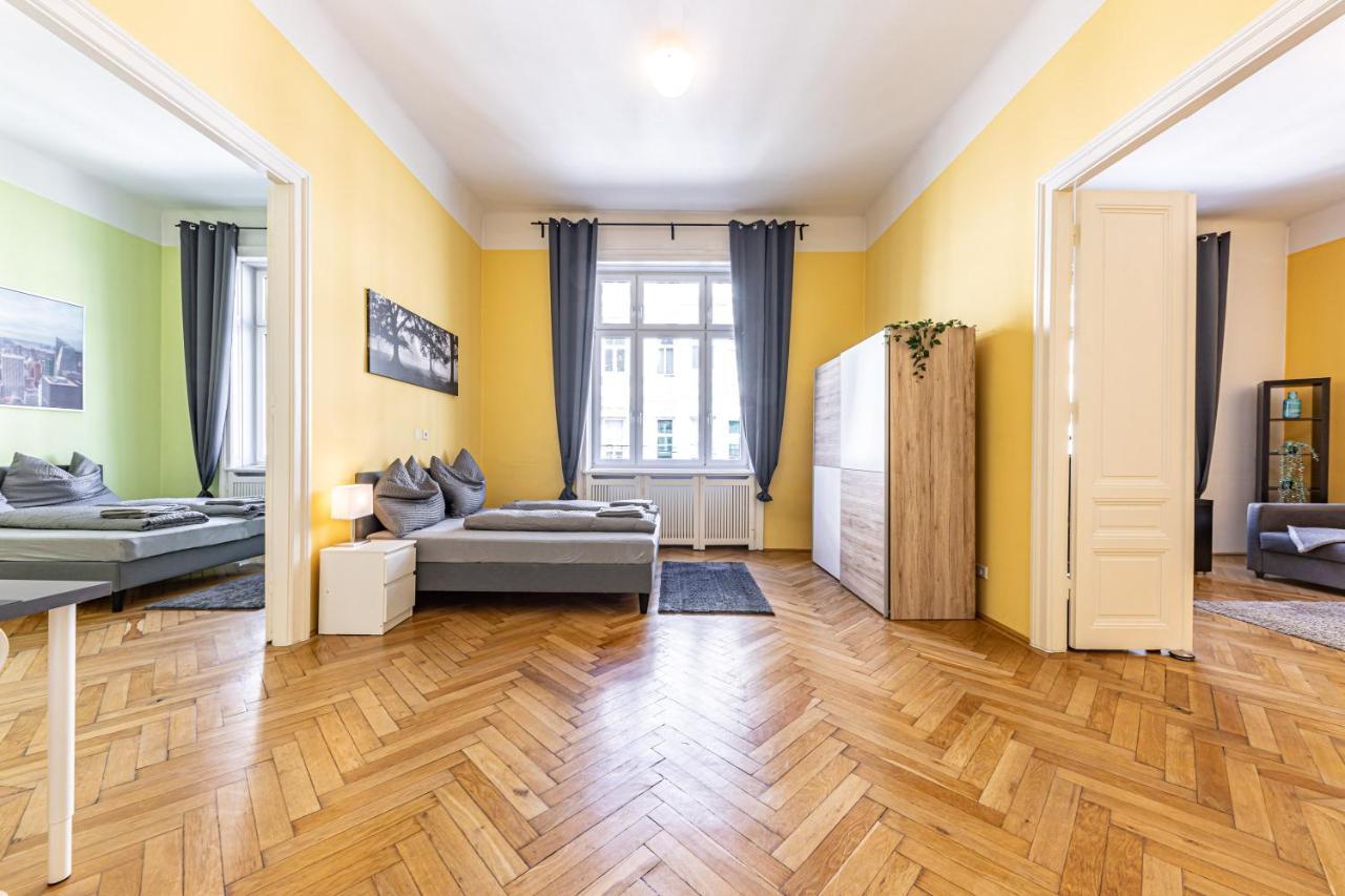 The Hub Vienna By Jr City Apartments Екстериор снимка